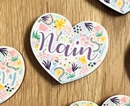 65Mm wooden heart magnet – Nain