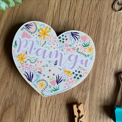 65Mm wooden heart magnet – Mamgu